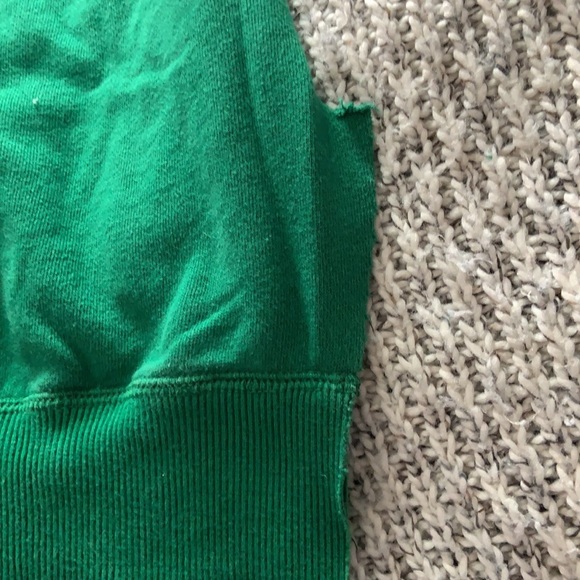 🔆Moving Sale 20% Off 🔆Green Pull Over - Picture 8 of 8